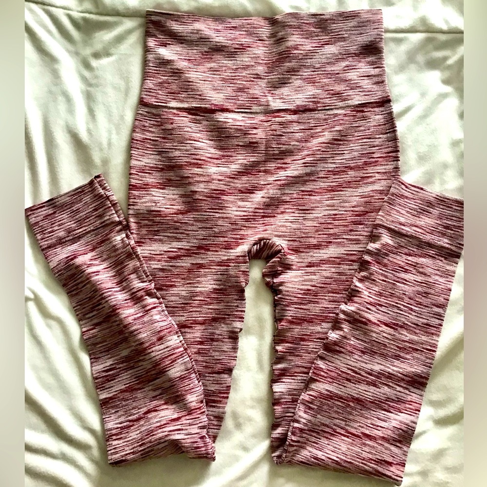 Athletic leggings
